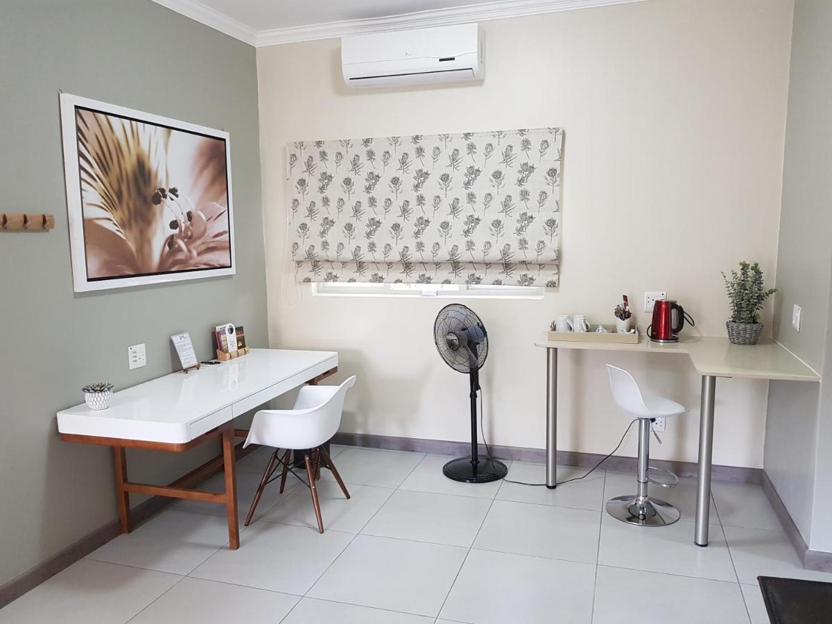 Dunton Guest House Йоханесбург Екстериор снимка