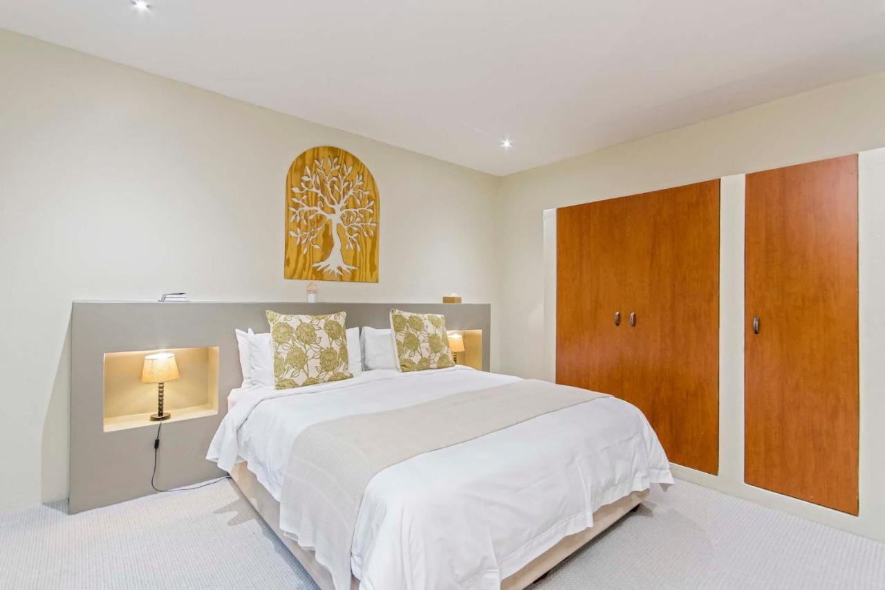 Dunton Guest House Йоханесбург Екстериор снимка