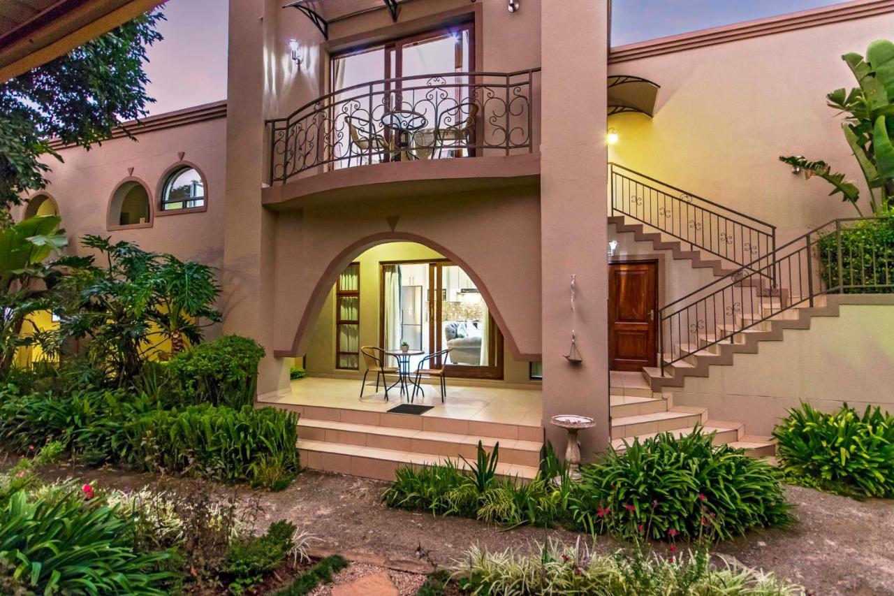 Dunton Guest House Йоханесбург Екстериор снимка